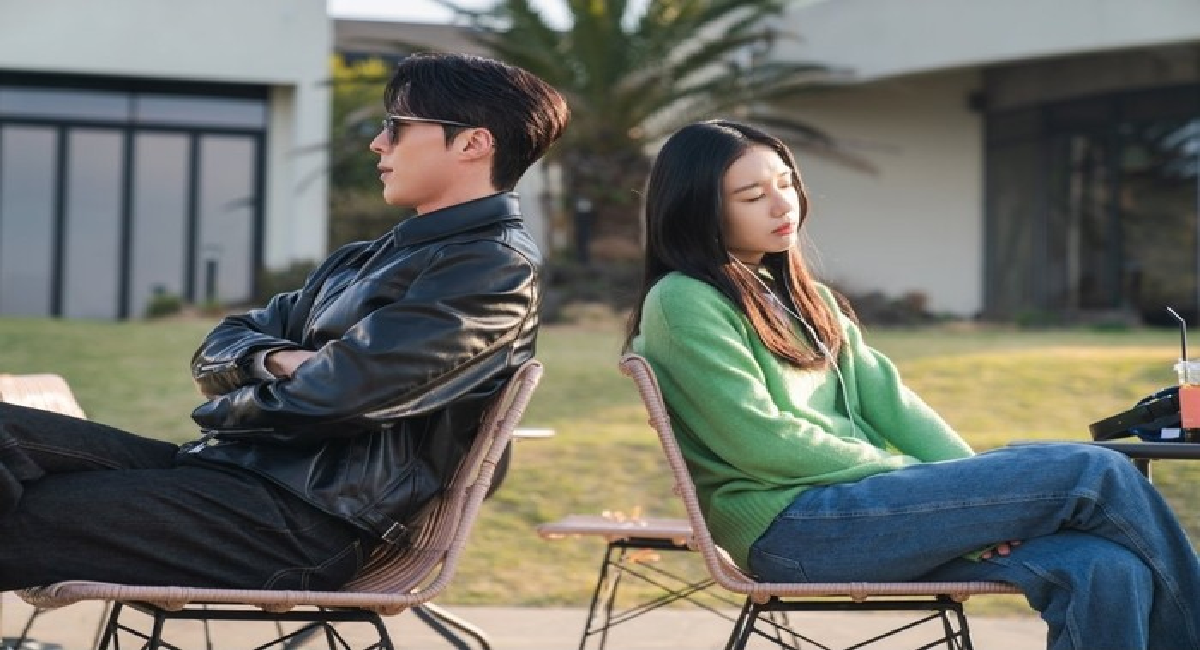 Bakal Bikin Baper Parah! Ahn Eun Jin dan Jang Ki Yong Resmi Dipasangkan di Drama Romantis Terbaru ‘Dynamite Kiss’!