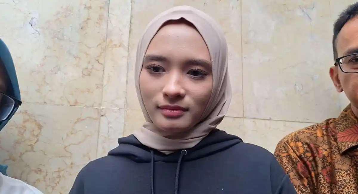 Inara Rusli Ambil Langkah Baru, Adukan Virgoun ke Komnas PA