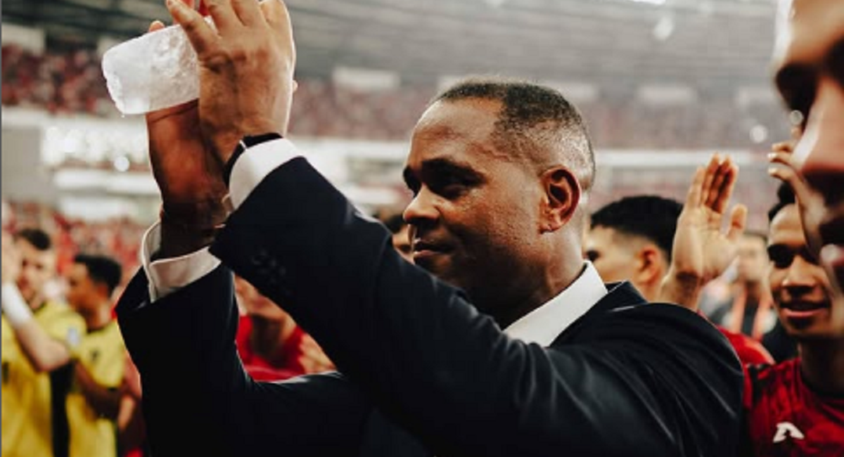 Patrick Kluivert Dipecat PSSI: Apa Kelanjutan Timnas Indonesia?