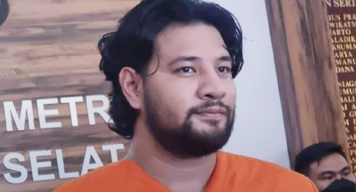 Usai Dilimpahkan ke Nusakambangan Ammar Zoni Kirim Surat ke Ustadz Derry, Apa Isi Suratnya?