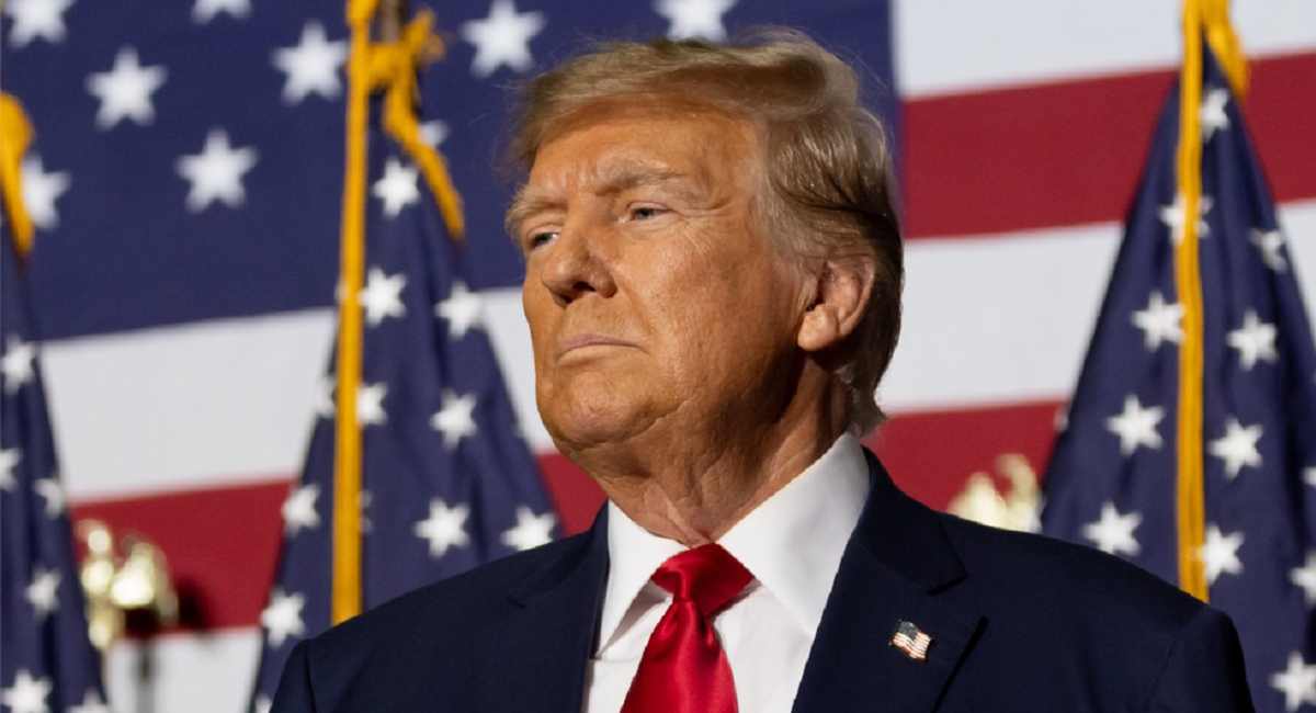 Tarif Gila 130% dari Trump Bikin China Panas, Dunia Waspadai Dampaknya