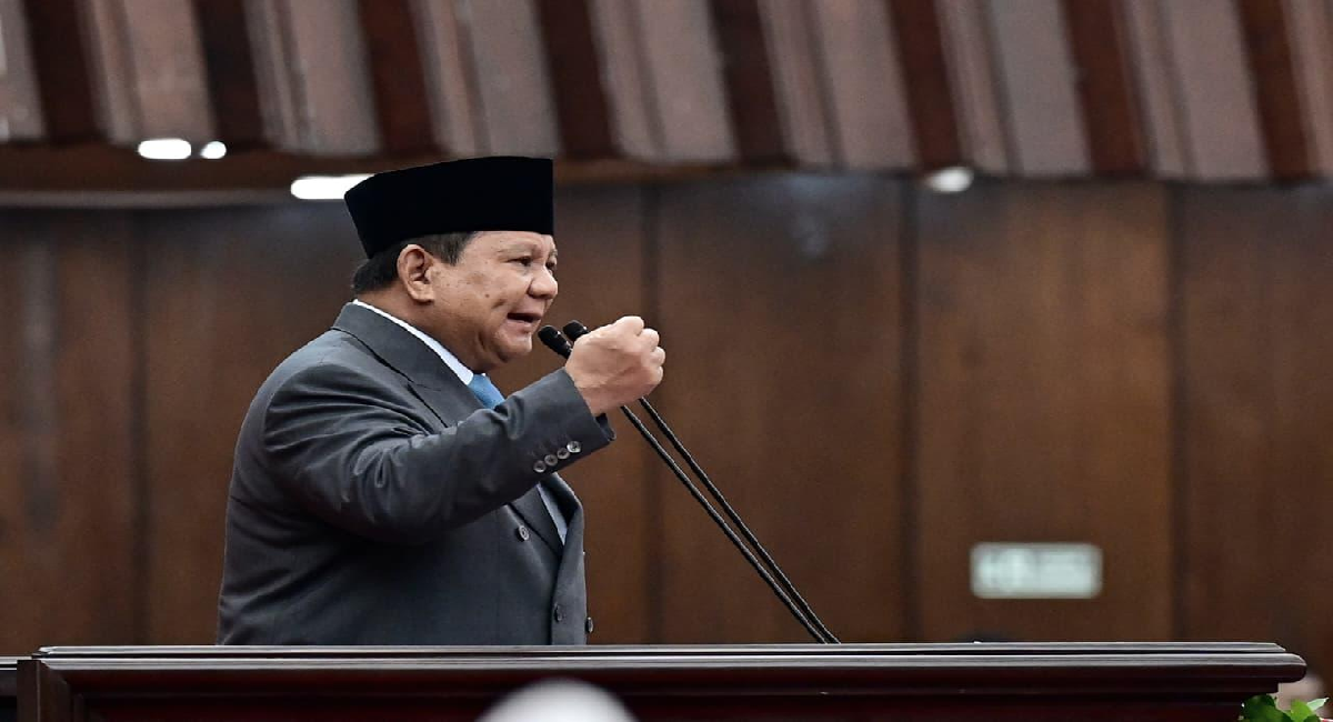Prabowo Tegas! Pemerintah Mulai Tertibkan Pembalakan Liar yang Diduga Picu Banjir di Sumatera