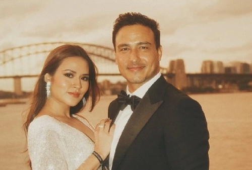 Bikin Sedih Penggemar, Sidang Cerai Perdana Raisa dan Hamish Daud Digelar Penuh Haru