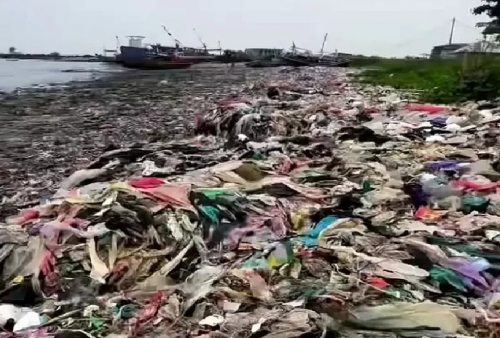 Labuan Banten Disebut Sebagai Pantai 'Terkotor' se-Indonesia, Sampahnya Numpuk!