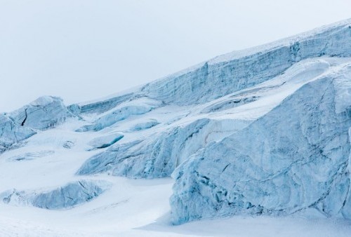 Ngeri! Puncak Es Greenland Diguyur Hujan, Bumi Terancam Mengalami Hal ini Jika Berkepanjangan? 