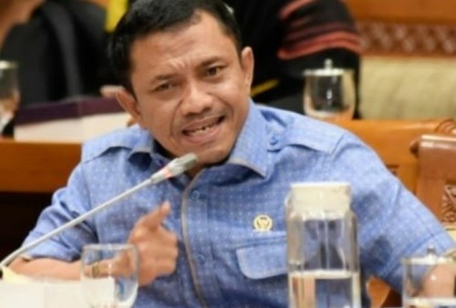 Jangan Dipolitisasi Pemerintah Dalam Tangani Covid-19, Anggota DPR RI: Mari Rakyat Indonesia Bersatu Lawan Corona