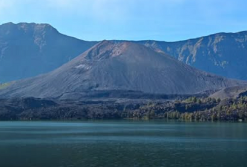 Tarif Pendakian Rinjani Resmi Naik, Pelajar hingga Wisatawan Asing Kena Penyesuaian Mulai Senin, 3 November 2025