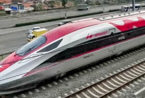 Polemik Utang Kereta Cepat Whoosh, Hasto Sentil Prioritas Kebutuhan Rakyat